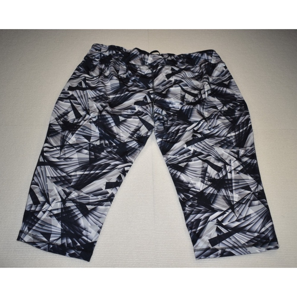Danskin Now Women's Leggings XXL (20) Black/White Geometric Cropped Stretch